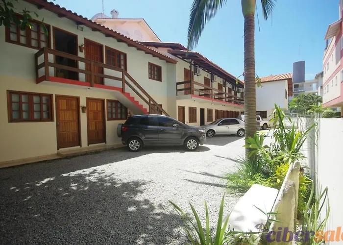 Pousada Brisamar Ingleses a 200m da praia